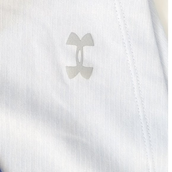 NEW Under Armour Hooded Pullover Long Sleeve XS - Picture 6 of 6